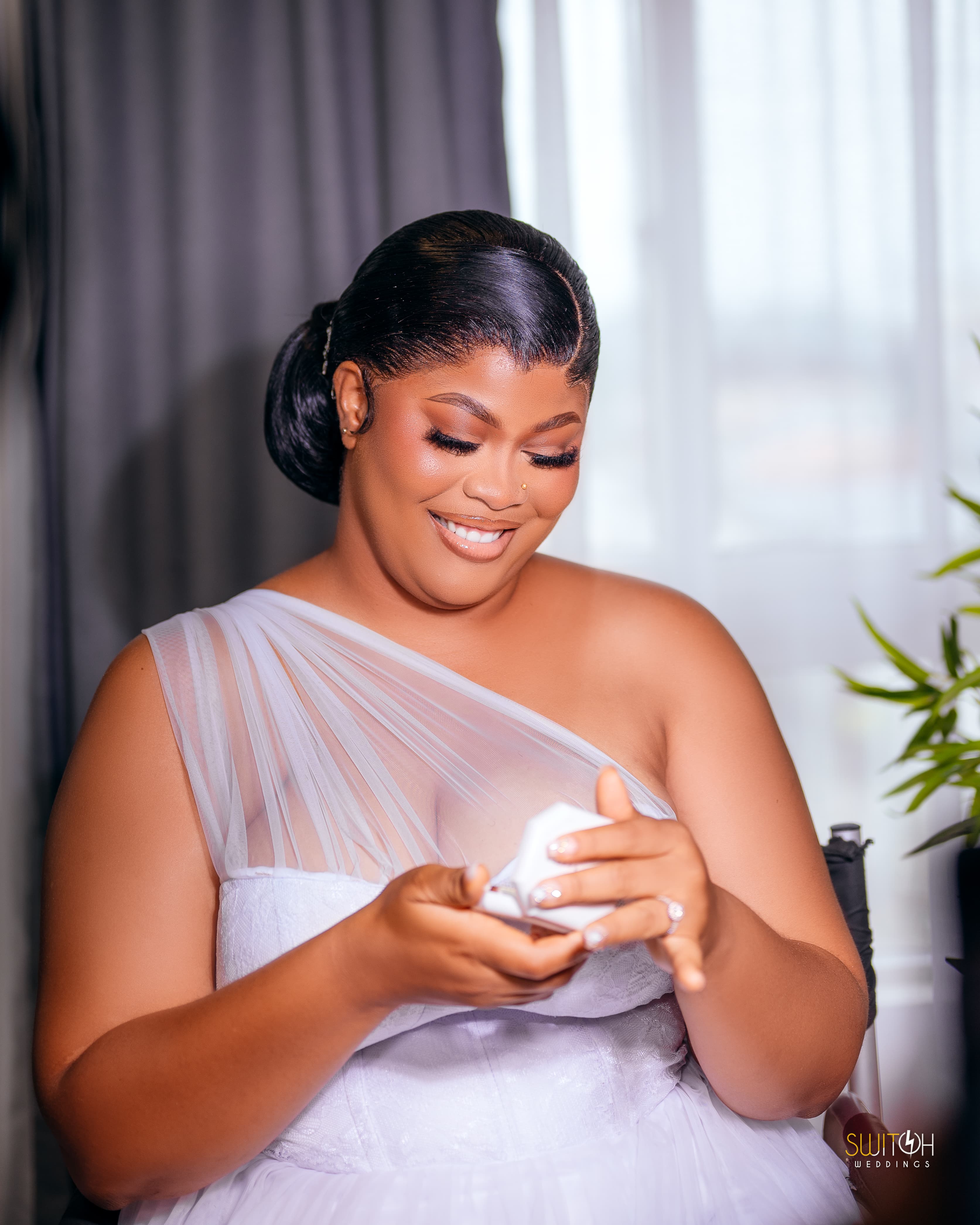 Caridadglam Makeup placeholder gallery image